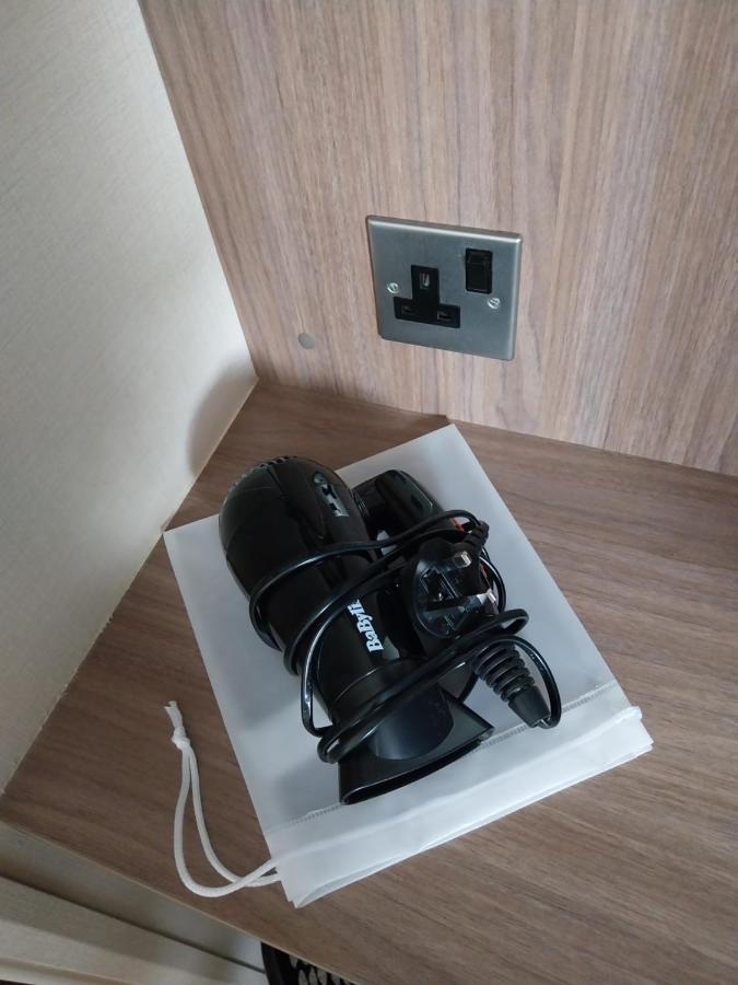 Family Breaks At Rockley Park With Prosecco And A Box Of Chocolates On Arrival Villa Пул Екстериор снимка